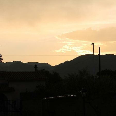 Al 101...Sogni... Appartement Villa San Pietro Buitenkant foto